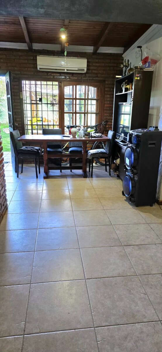Alvarez Thomas 3328 - Casa de 3 dormitorios con patio y parrillero - 7