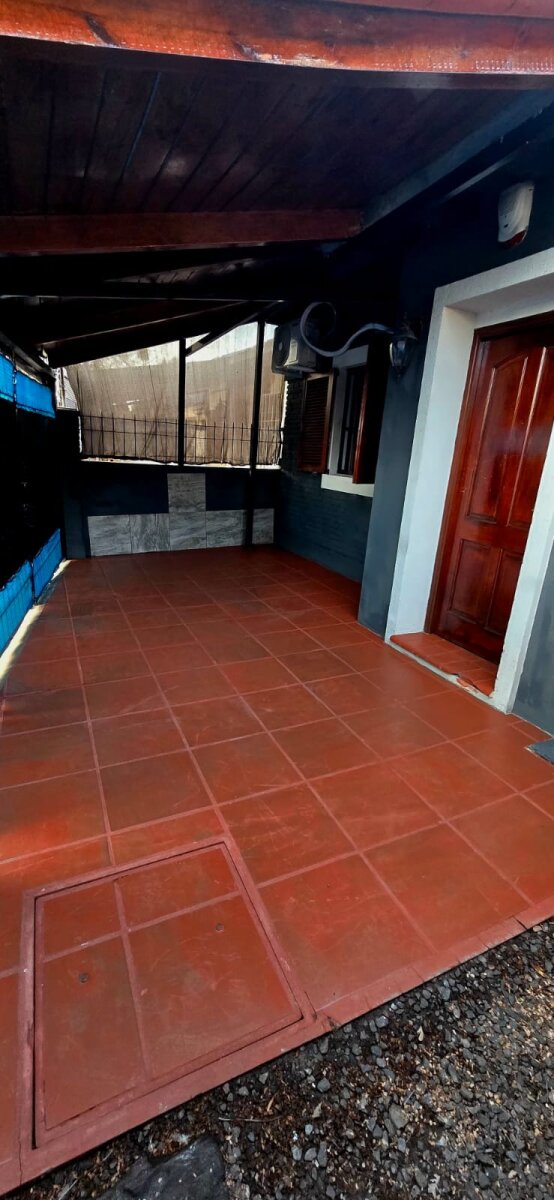 Alvarez Thomas 3328 - Casa de 3 dormitorios con patio y parrillero - 12