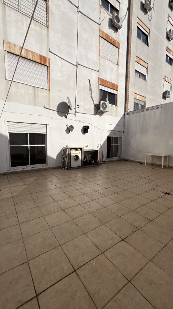 Departamento 1 dormitorio con patio en venta, arroyito — foto 6