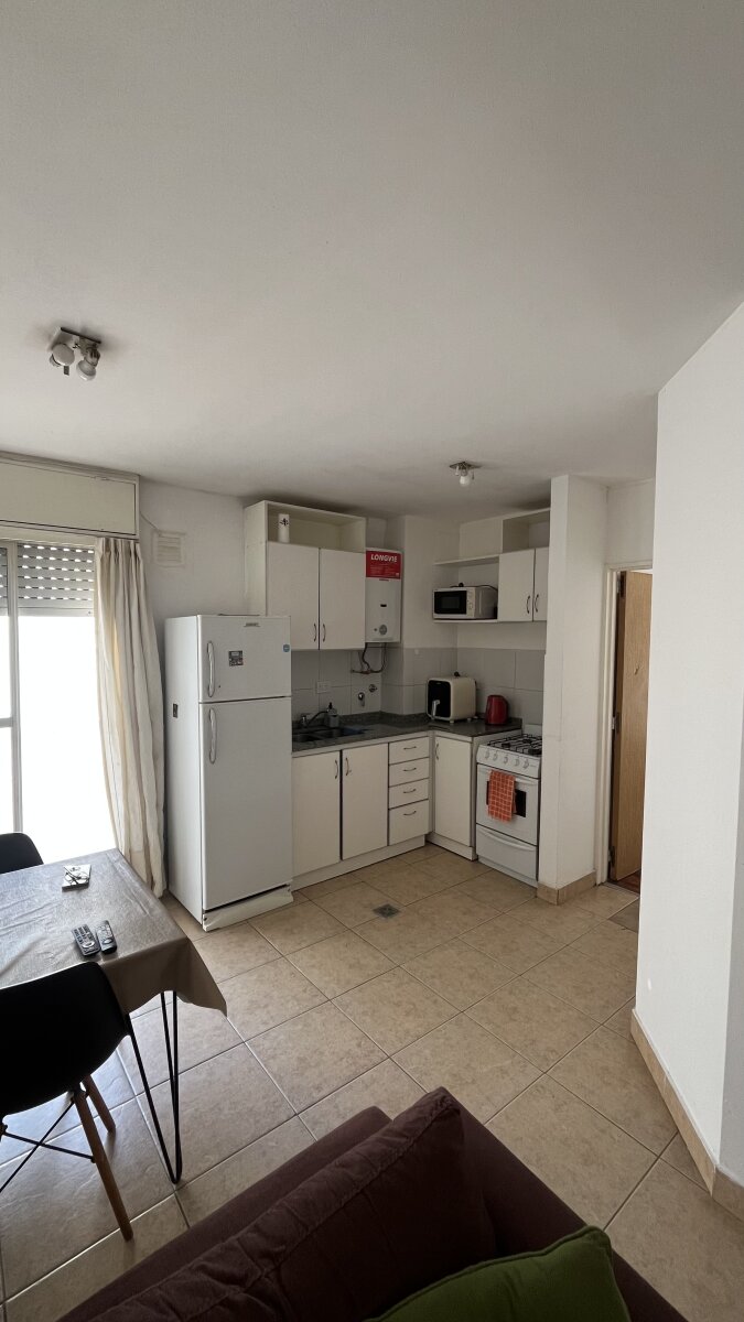 Departamento 1 dormitorio con patio en venta, arroyito — foto 7