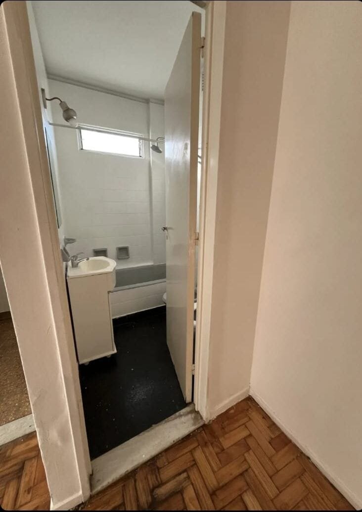 Oportunidad! Se Vende un Hermoso Monoambiente Luminoso - Caballito - 10