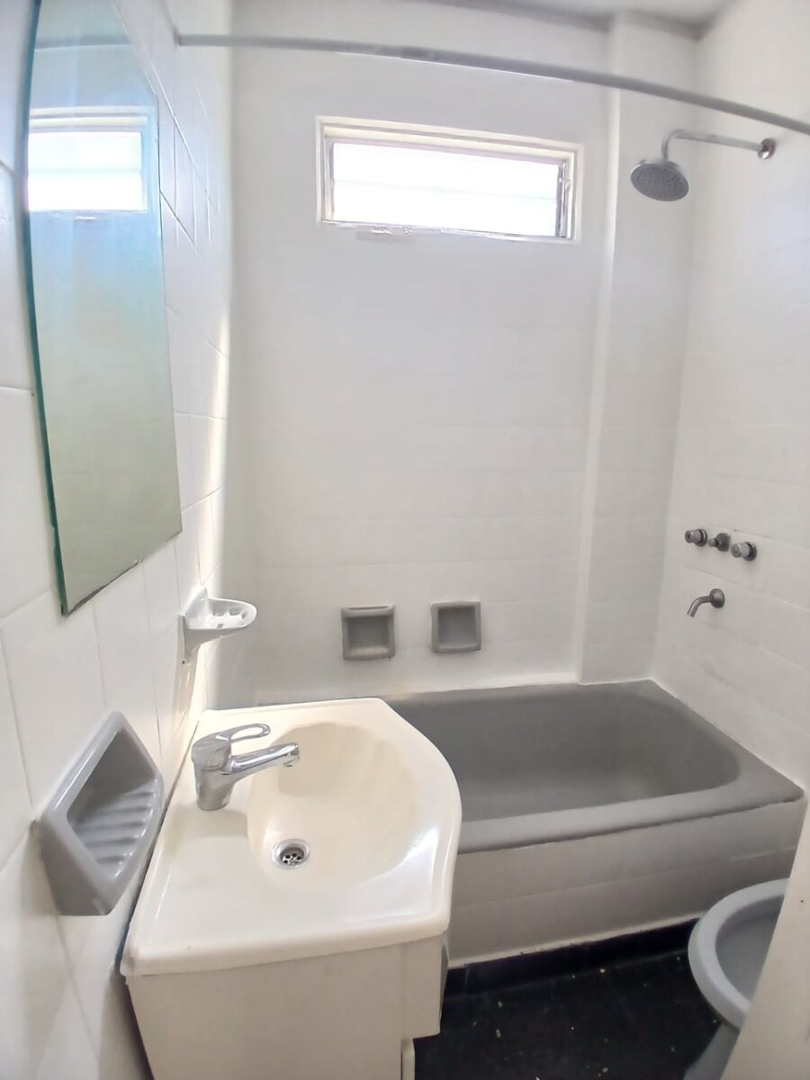 Oportunidad! Se Vende un Hermoso Monoambiente Luminoso - Caballito — foto 7