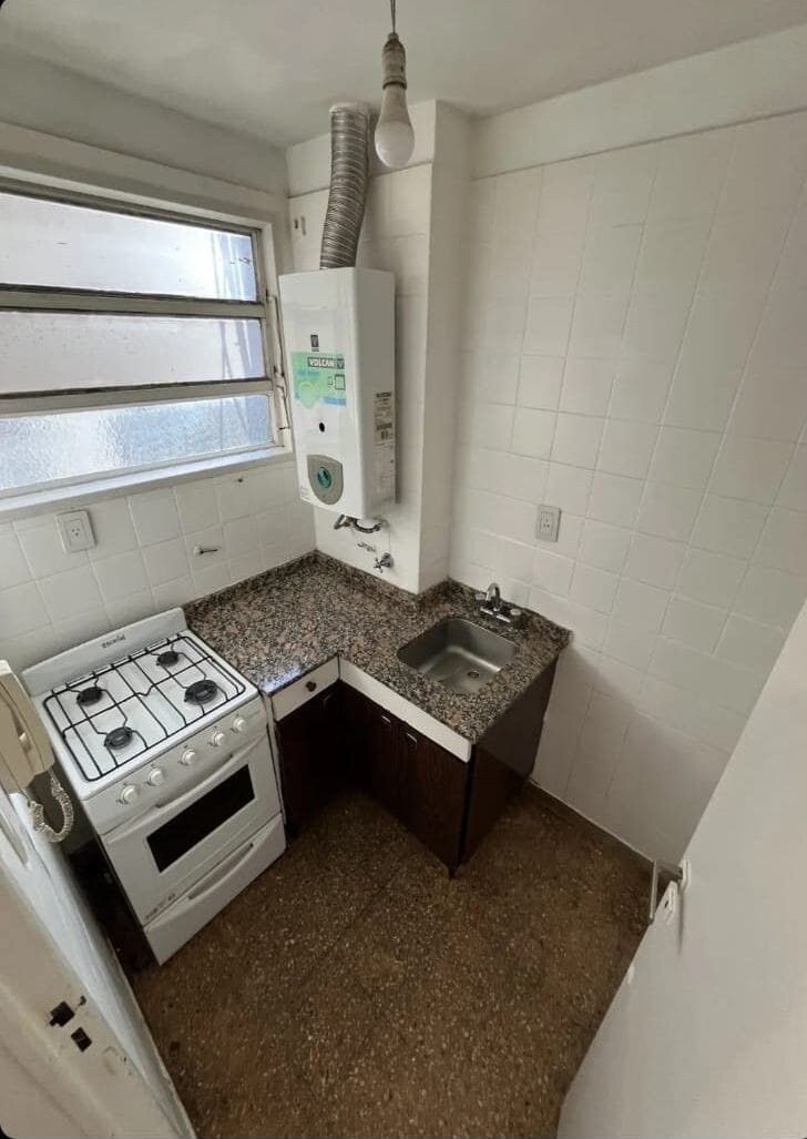 Oportunidad! Se Vende un Hermoso Monoambiente Luminoso - Caballito - 8