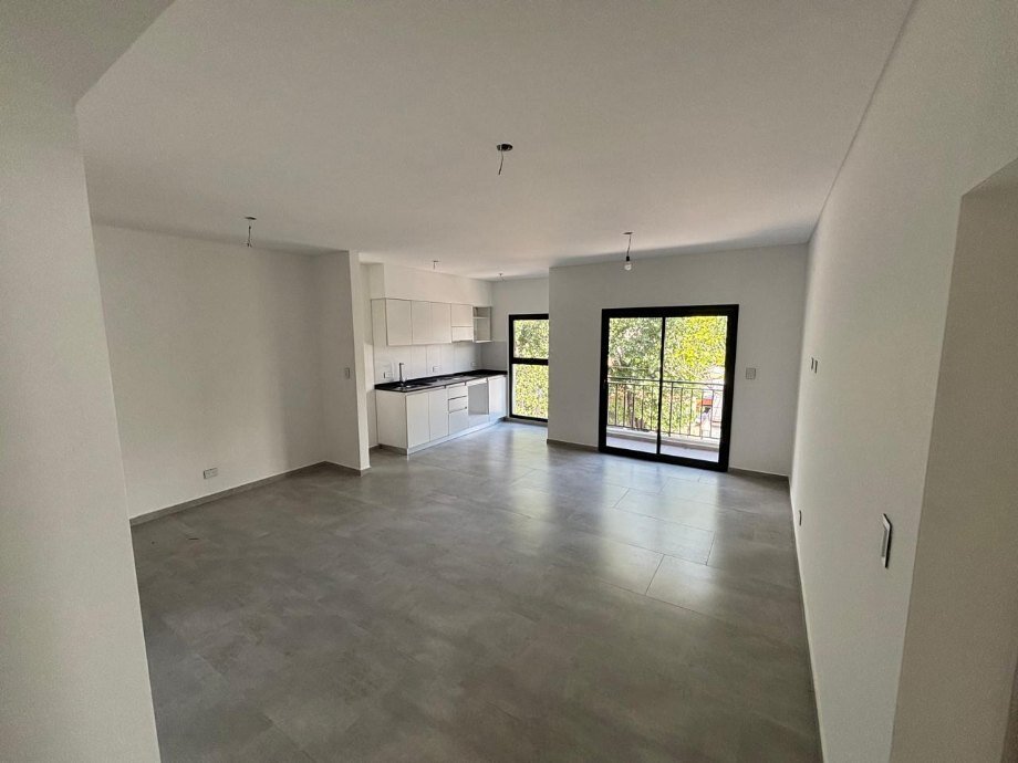 DEPARTAMENTO EN VENTA CON COCHERA ITUZAINGÓ NORTE - 4