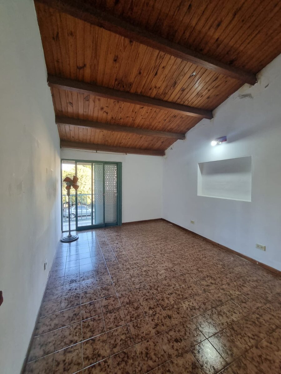 VENDO EN B° MARQUES DE SOBREMONTE - Imagen 24