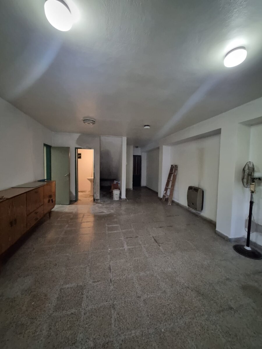 VENDO EN B° MARQUES DE SOBREMONTE - Imagen 8