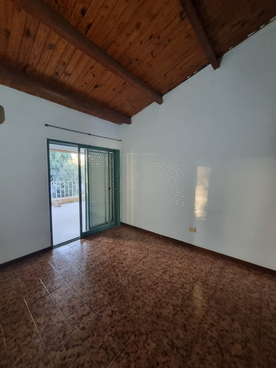 VENDO EN B° MARQUES DE SOBREMONTE - Imagen 26