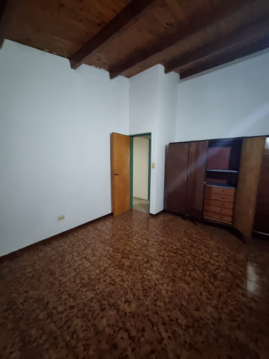 VENDO EN B° MARQUES DE SOBREMONTE - Imagen 21