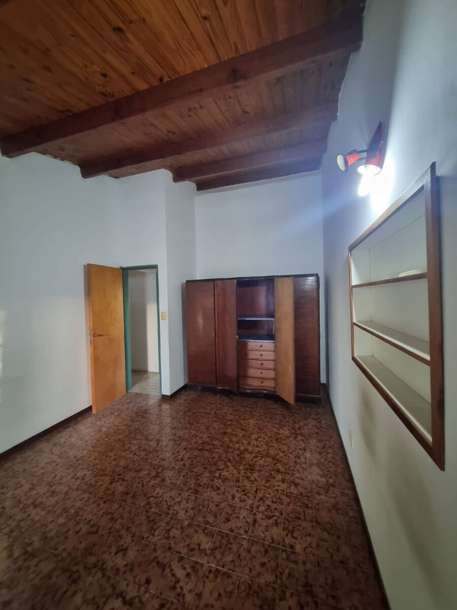 VENDO EN B° MARQUES DE SOBREMONTE - Imagen 25