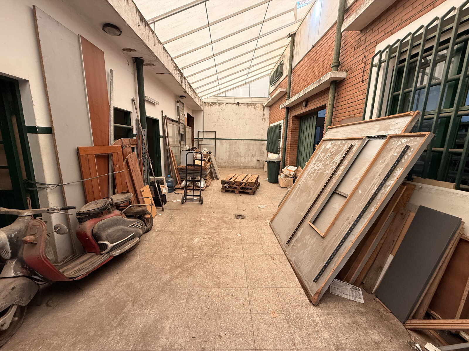 Depósito de 290 m² en Alquiler en La Matanza - 5