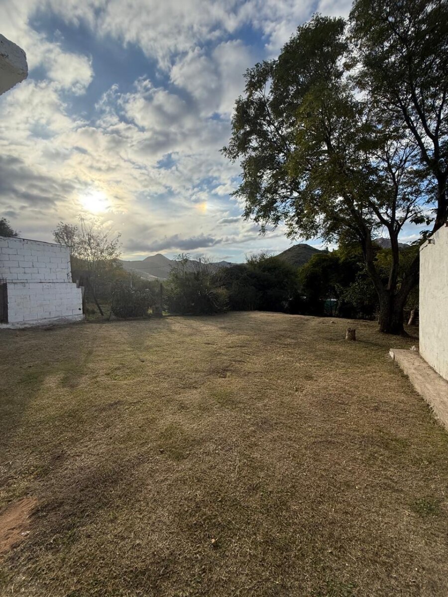 Venta CASA 2 dormitorios en La Calera con amplio Patio PILETA -Vistas a las Sierras - Imagen 13