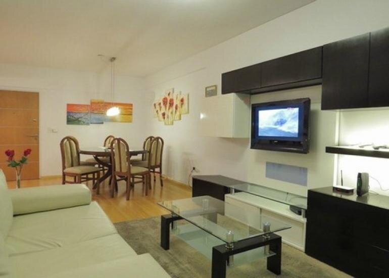 Caballito, Acoyte 700, 3 amb, 82m2, u$s 1,500 (Alq min 3 meses) + luz. 30-07-26 - 4