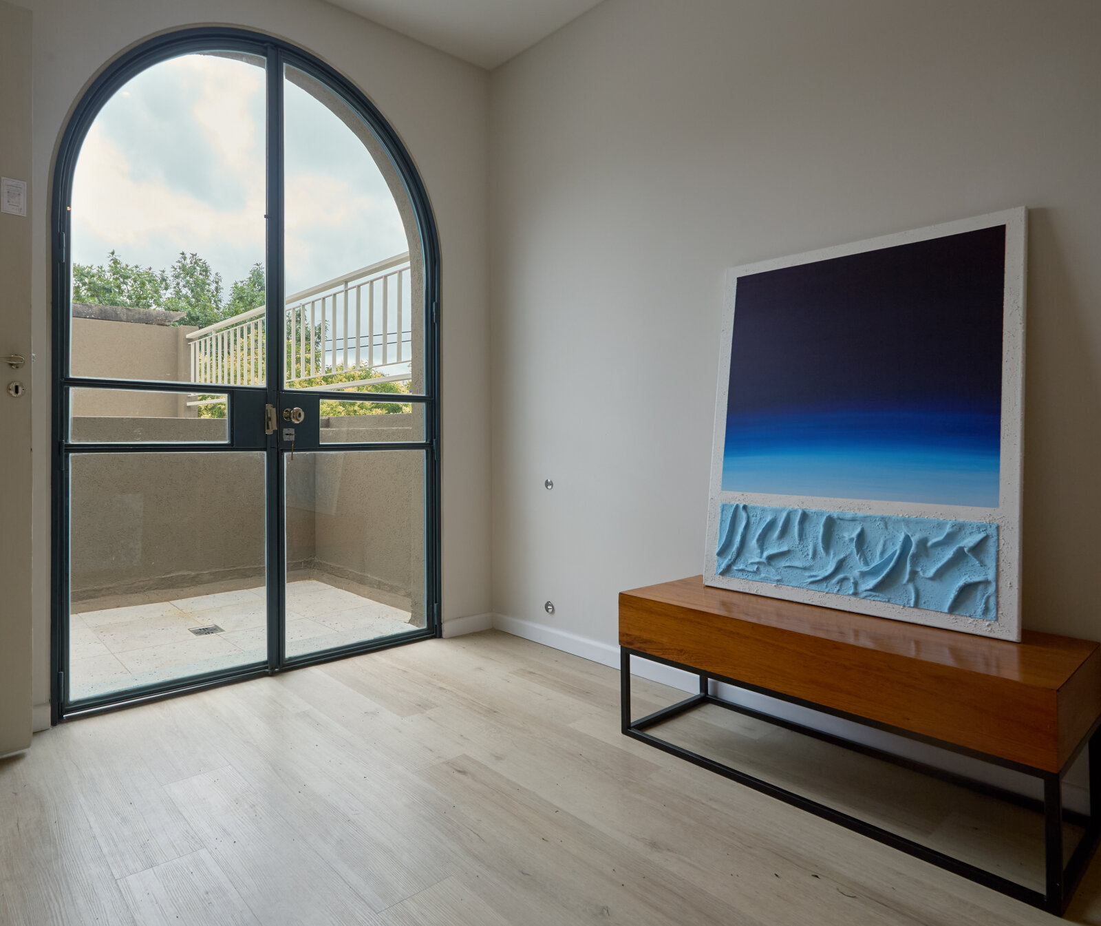 VENTA SARMIENTO 2300 CASA EN DOS PLANTAS 3 DORMITORIOS, 3 BAÑOS CON COCHERA Y PISCINA - 45