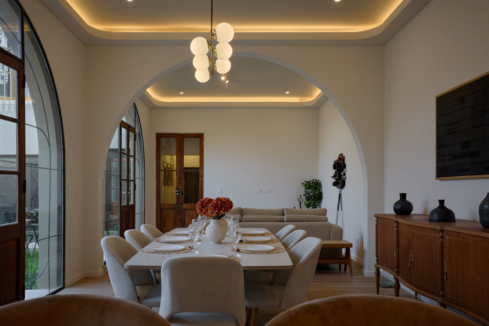 VENTA RICCHIERI 1400, CASA 3 DORMIT + comodin, 3 baños, cochera, patio y piscina. - 19