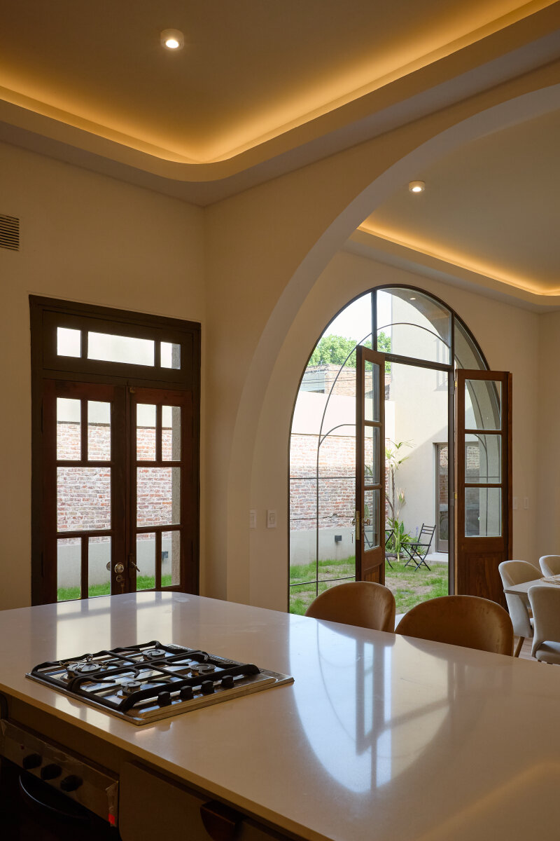 VENTA RICCHIERI 1400, CASA 3 DORMIT + comodin, 3 baños, cochera, patio y piscina. - 3