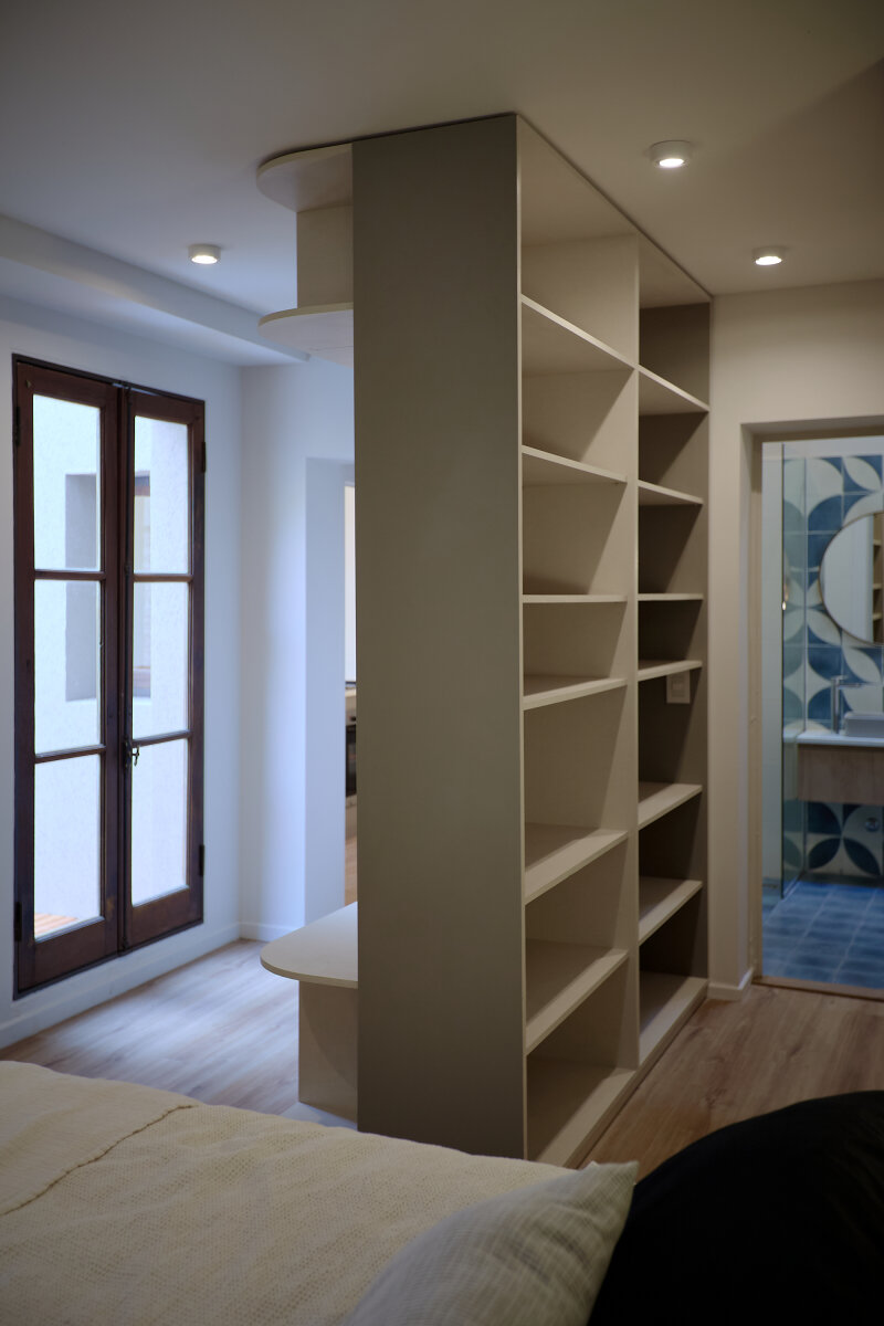 VENTA RICCHIERI 1400, CASA 3 DORMIT + comodin, 3 baños, cochera, patio y piscina. - 38