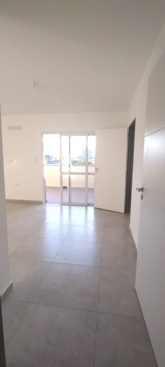 VENDO EN B° COFICO A ESTRENAR - Imagen 5