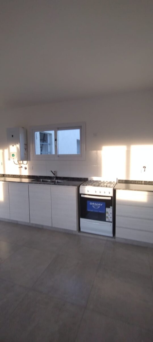 VENDO EN B° COFICO A ESTRENAR - Imagen 3