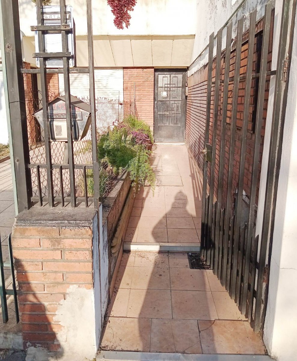 VENTA DE PH EN VILLA LUGANO - 1