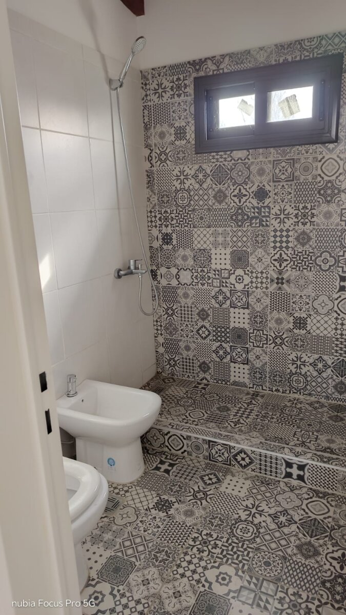 VENTA EXCELENTE CASA 2 DORM 2BAÑOS C/PATIO en HOUSING B° CAMPO NORTE - E53 USD 115.000 - Imagen 19