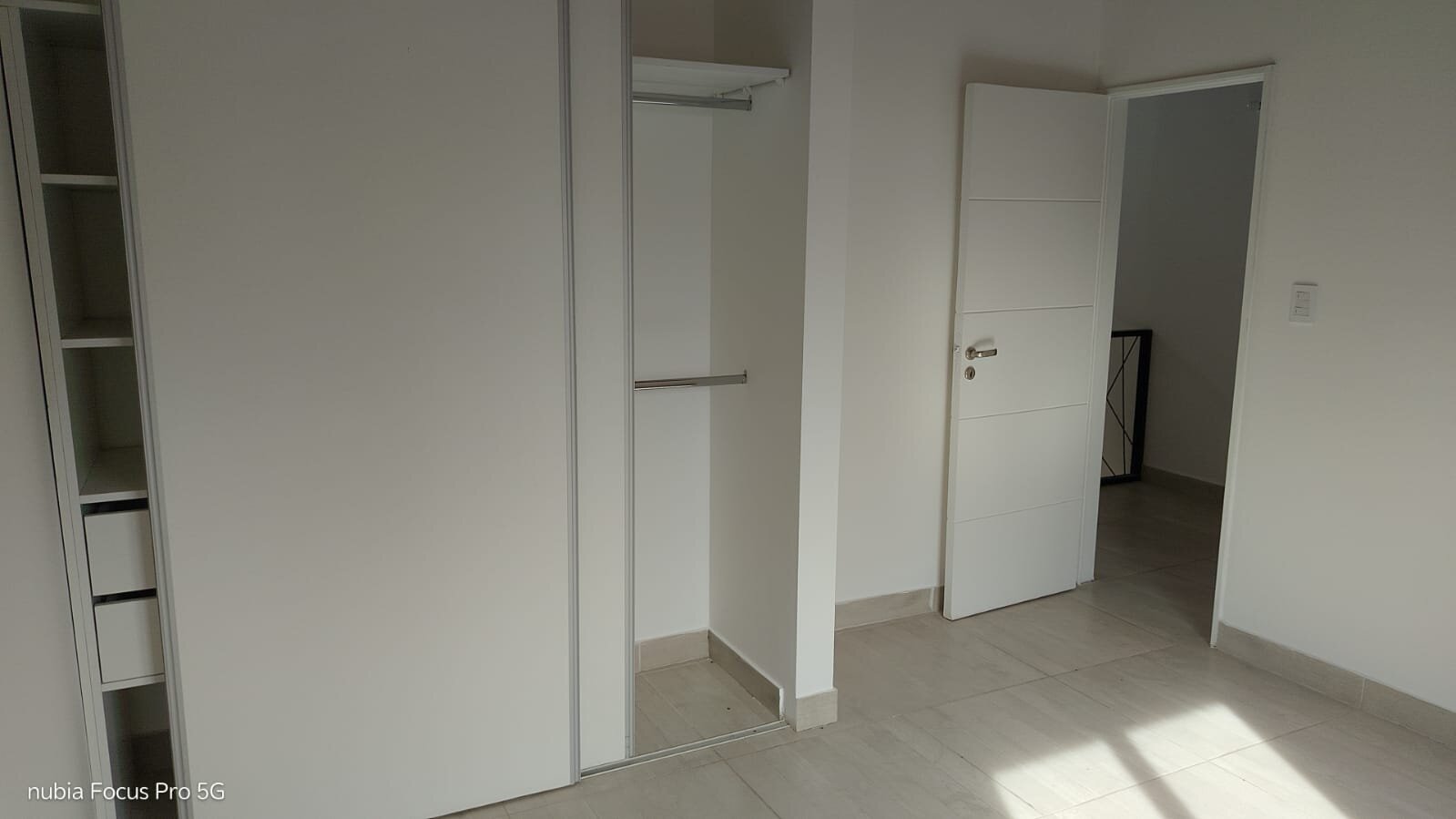 VENTA EXCELENTE CASA 2 DORM 2BAÑOS C/PATIO en HOUSING B° CAMPO NORTE - E53 USD 115.000 - Imagen 18