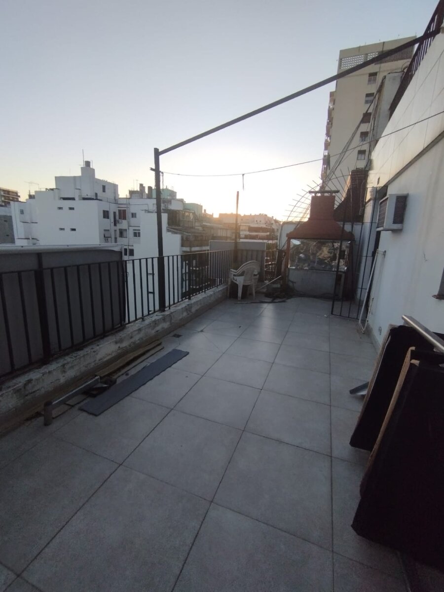 Recoleta 3 ambientes con dependencia Balcon terraza - 4