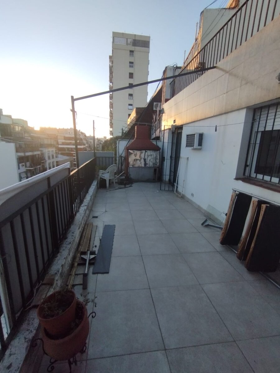 Recoleta 3 ambientes con dependencia Balcon terraza - 2