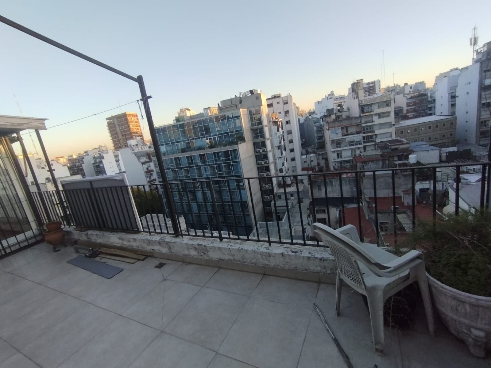Recoleta 3 ambientes con dependencia Balcon terraza - 3