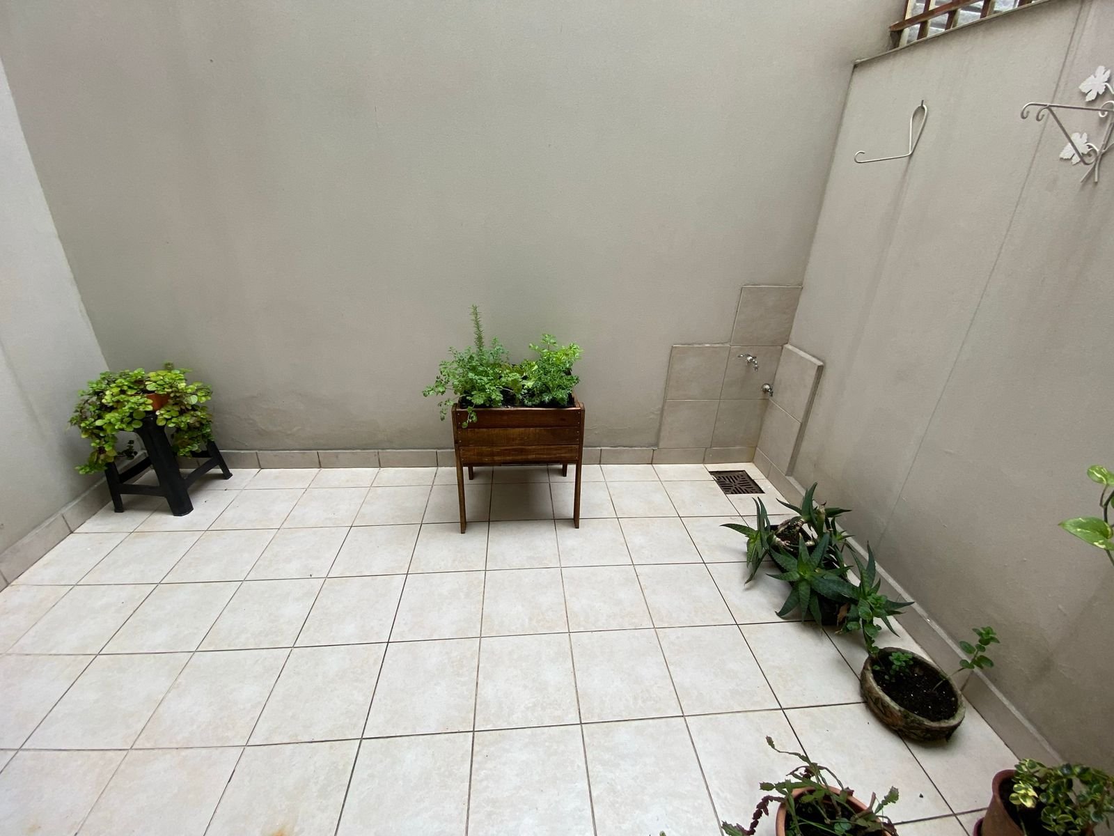 BAJO 20 % VENTA PH URQUIZA 2 AMBIENTES PATIO LAVADERO LUZ Y SOL 62M2 ALTOLAGUIRRE 1900 Y ECHEVERRIA RESIDENCIAL OPORTUNIDAD - 18