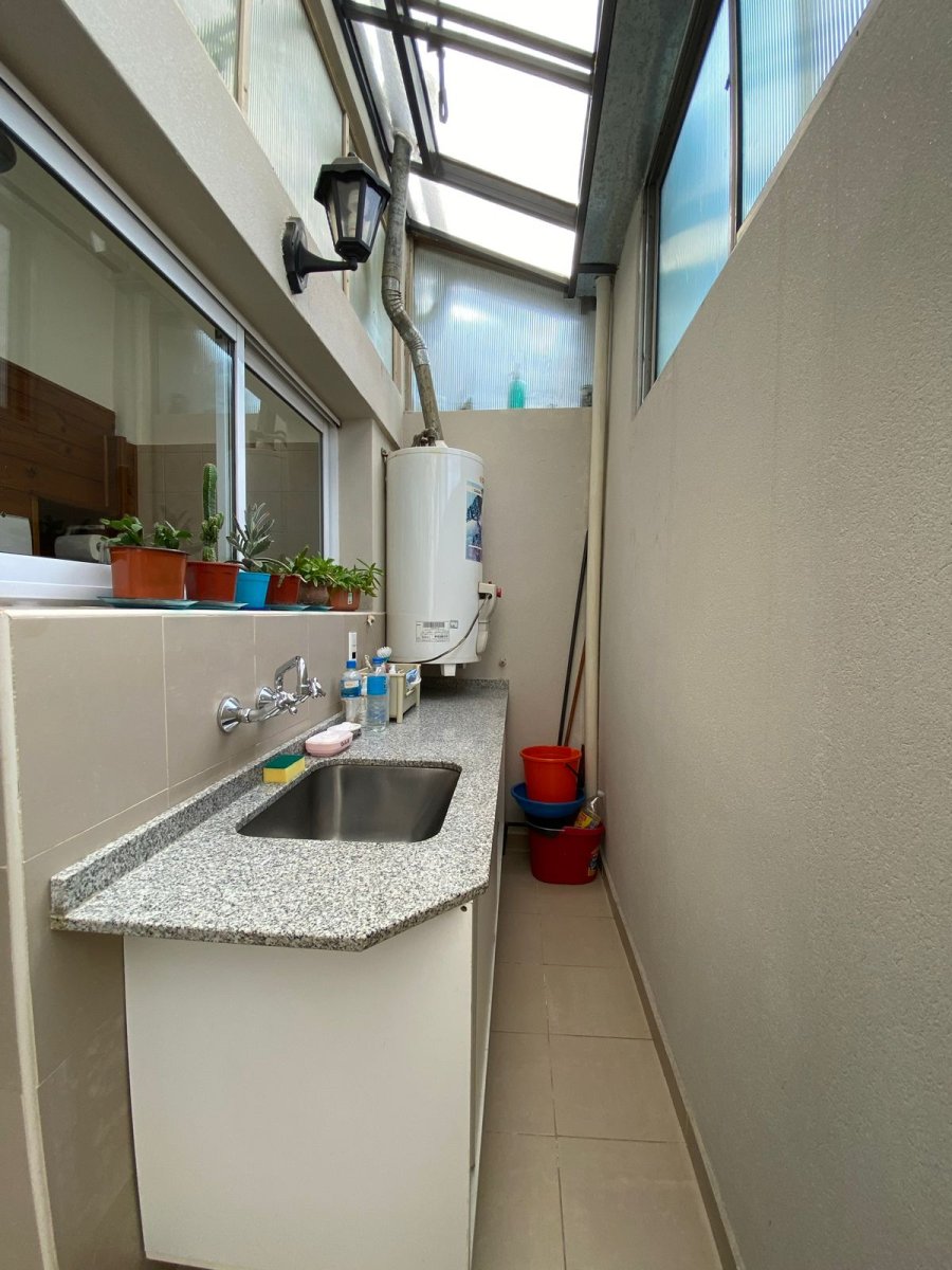 BAJO 20 % VENTA PH URQUIZA 2 AMBIENTES PATIO LAVADERO LUZ Y SOL 62M2 ALTOLAGUIRRE 1900 Y ECHEVERRIA RESIDENCIAL OPORTUNIDAD - 21