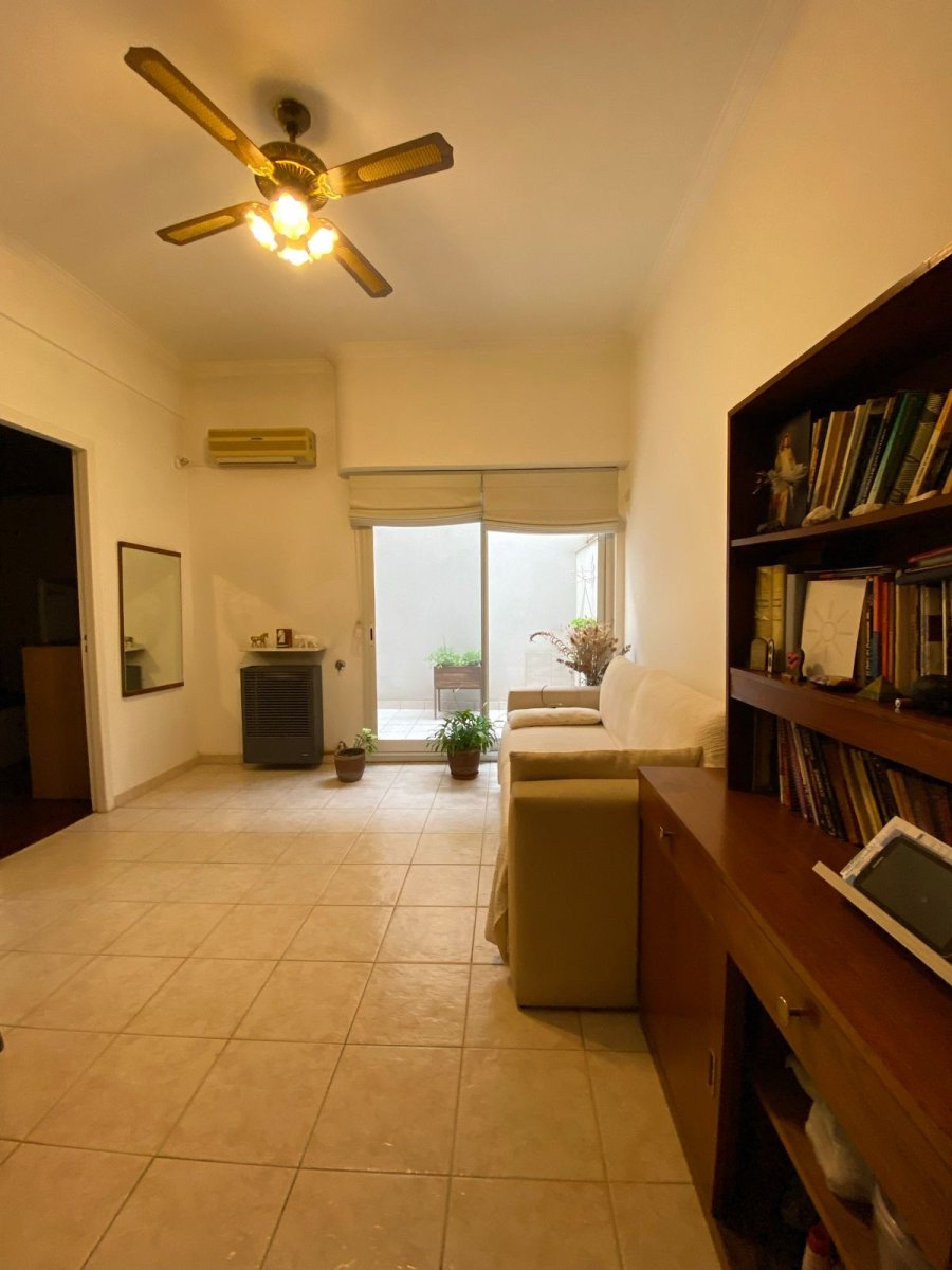 BAJO 20 % VENTA PH URQUIZA 2 AMBIENTES PATIO LAVADERO LUZ Y SOL 62M2 ALTOLAGUIRRE 1900 Y ECHEVERRIA RESIDENCIAL OPORTUNIDAD - 2