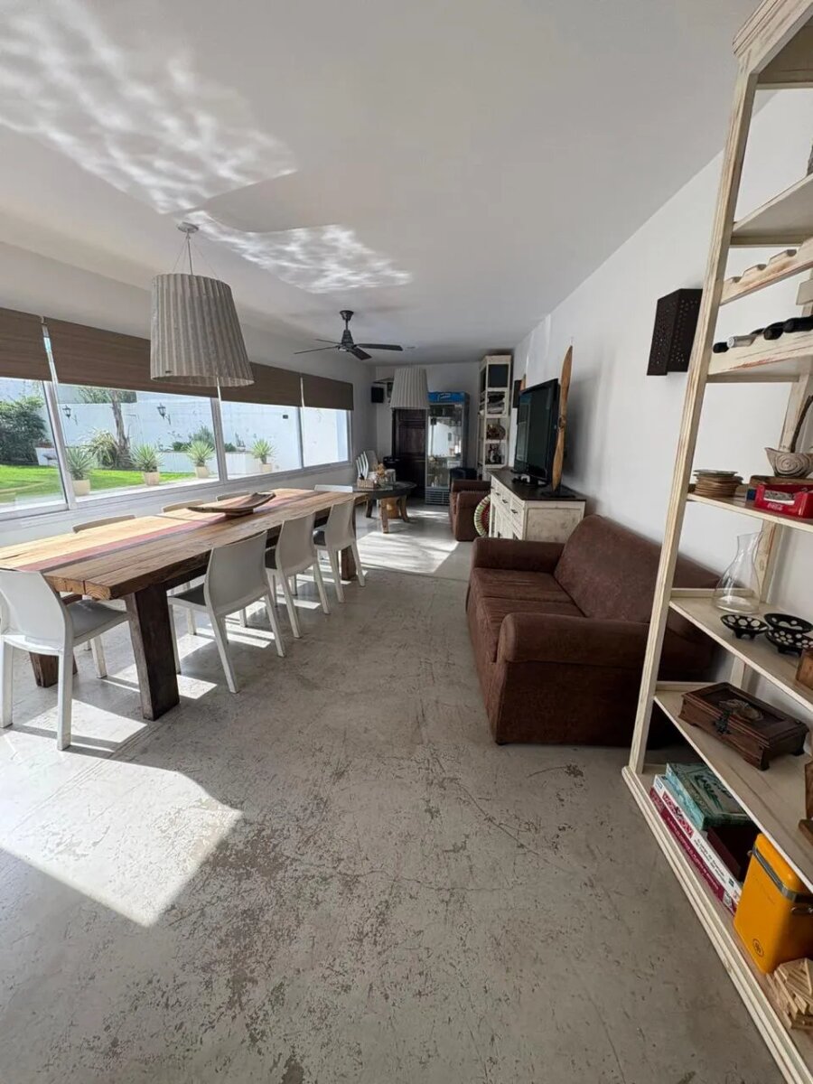 Casa en Venta en Cerro de las Rosas | 4 Dormitorios | Pileta | Quincho | 483 m² Cubiertos | 1.045 m² de Terreno | Apto Crédito - 10