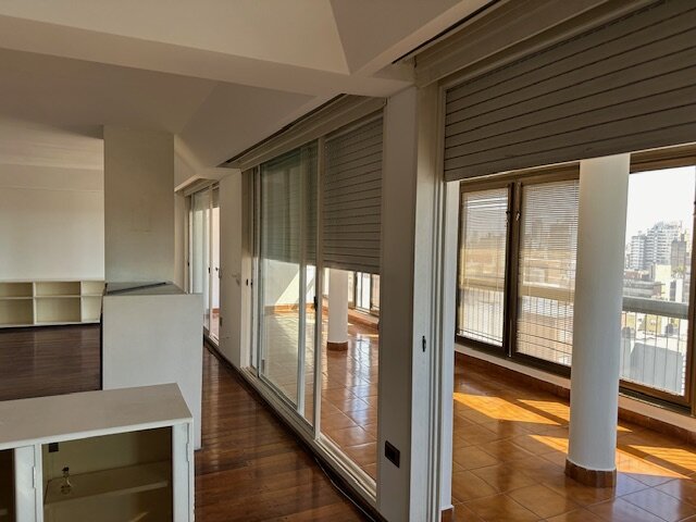 VENTA DEPARTAMENTO 4 DORMITORIOS. QUINCHO EXCLUSIVO. 5 COCHERAS - 8