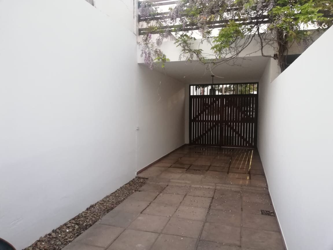 CASA 3 DORMITORIOS - PELAGIO LUNA 3400 - URCA / BAJO PALERMO - Imagen 5