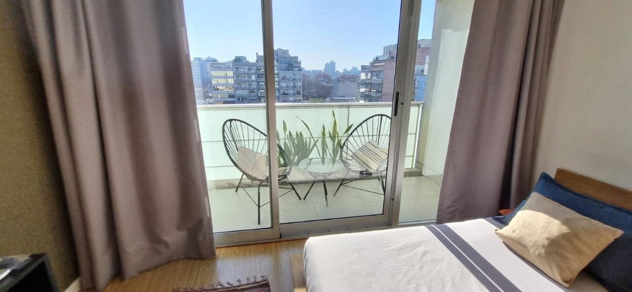 Se alquila un hermoso departamento monoambiente amplio con balcón - Palermo - 11