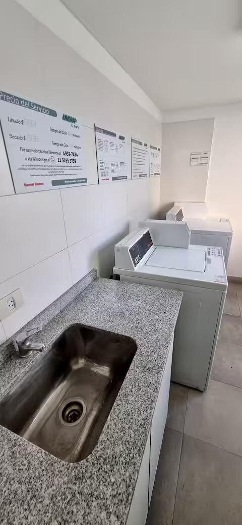 Se alquila un hermoso departamento monoambiente amplio con balcón - Palermo - 18