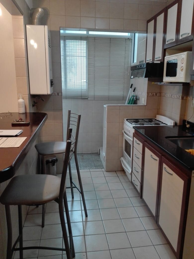 Recoleta, Av Pueyrredón 900, piso 4, 2 amb, 50m2, $ 920,000 + expensas + servicios. 02-08-26 - 11