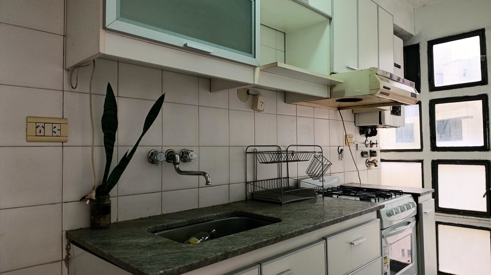 Dpto 1 Dorm. | Av. Irigoyen 165 - 8