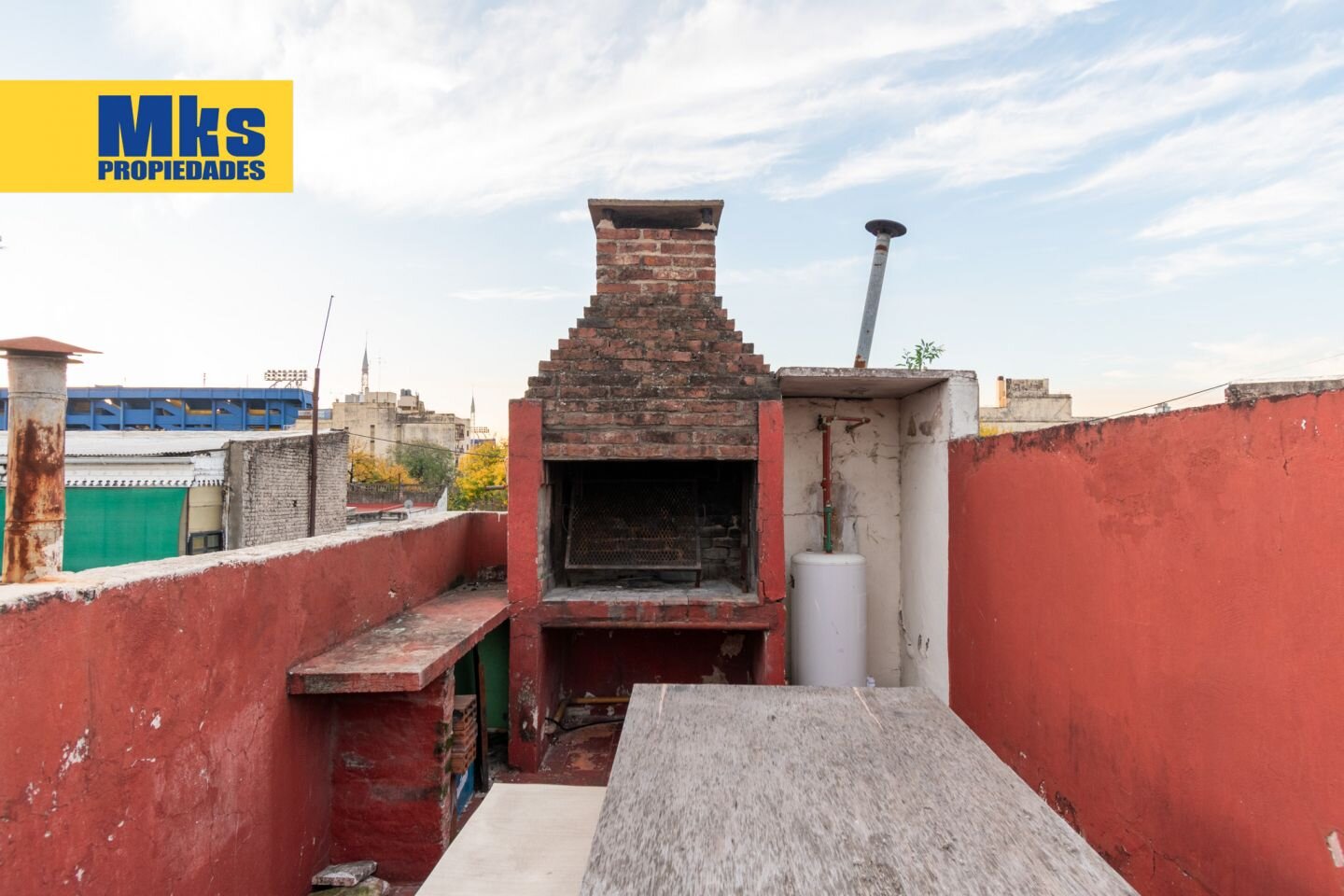 Venta. La boca. Casa y 2 Locales. - 35