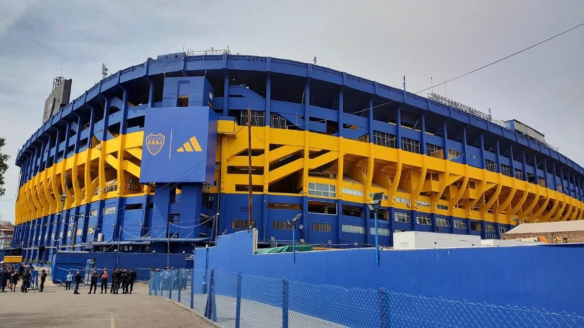 Venta. La boca. Casa y 2 Locales. - 42