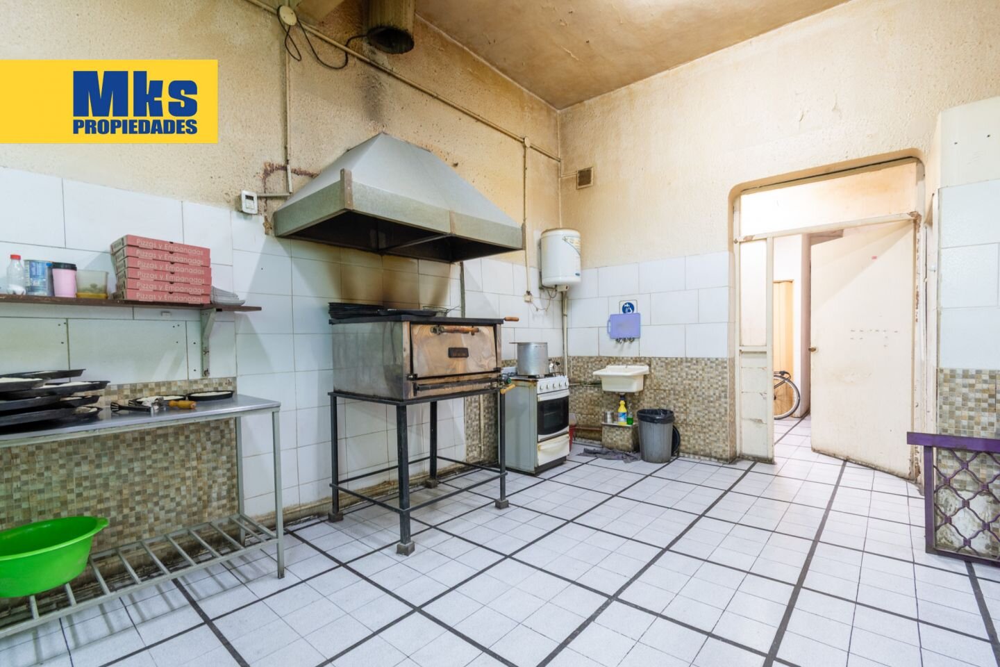 Venta. La boca. Casa y 2 Locales. - 6