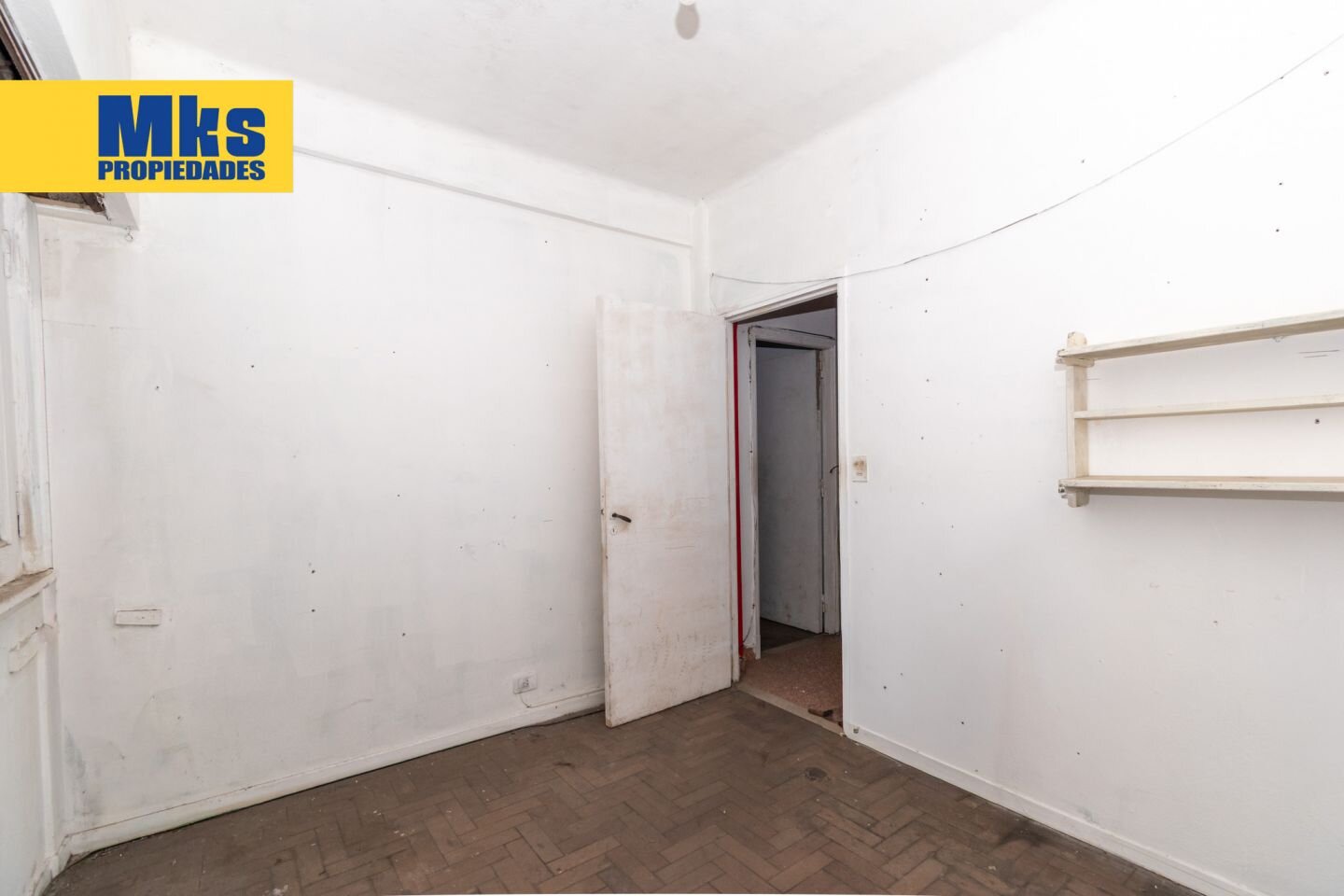 Venta. La boca. Casa y 2 Locales. - 32
