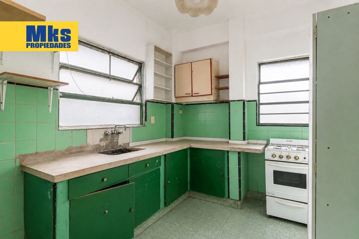 Venta. La boca. Casa y 2 Locales. - 24