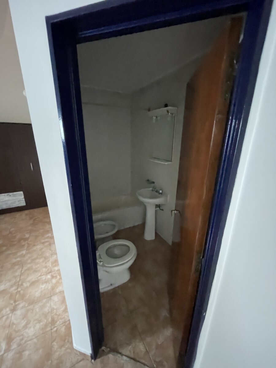 Venta Departamento Duplex 2 Dormitorios, Balcón terraza con Asador - Imagen 19