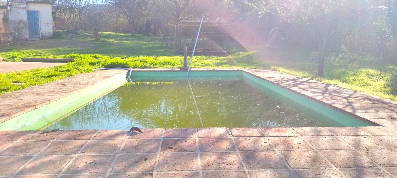 VENTA CASA CABANA 2 DORMITORIOS, PARQUE, PISCINA - Imagen 6