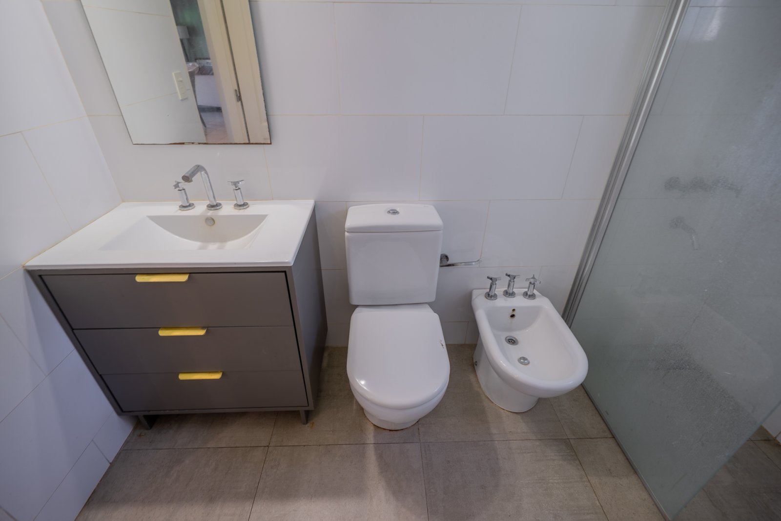 EN VENTA. MERCEDES. CHACRA 3 HA. CASA 5 AMBIENTES. QUINCHO. PILETA. CANCHA DE FUTBOL. - 25