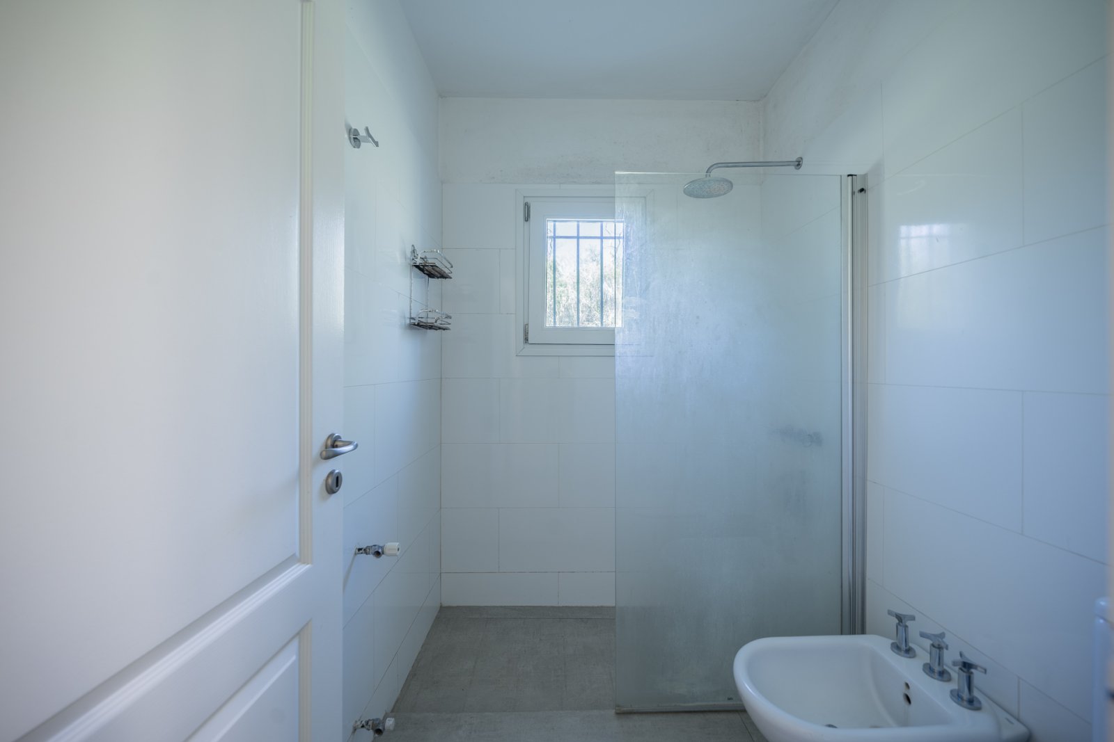 EN VENTA. MERCEDES. CHACRA 3 HA. CASA 5 AMBIENTES. QUINCHO. PILETA. CANCHA DE FUTBOL. - 18