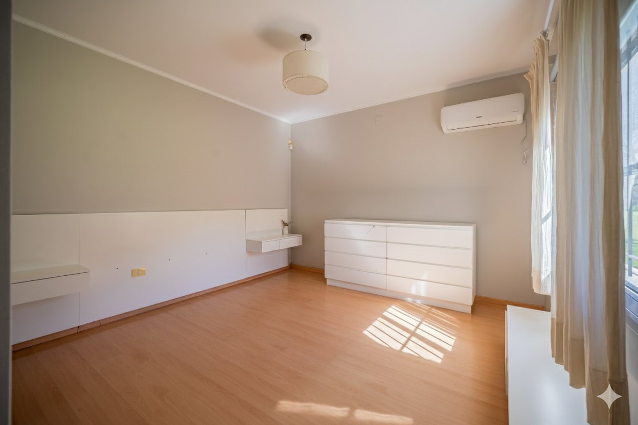 EN VENTA. MERCEDES. CHACRA 3 HA. CASA 5 AMBIENTES. QUINCHO. PILETA. CANCHA DE FUTBOL. - 10
