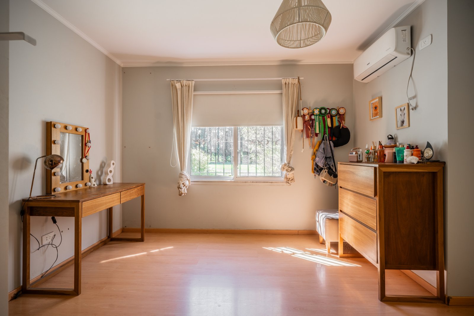 EN VENTA. MERCEDES. CHACRA 3 HA. CASA 5 AMBIENTES. QUINCHO. PILETA. CANCHA DE FUTBOL. - 8