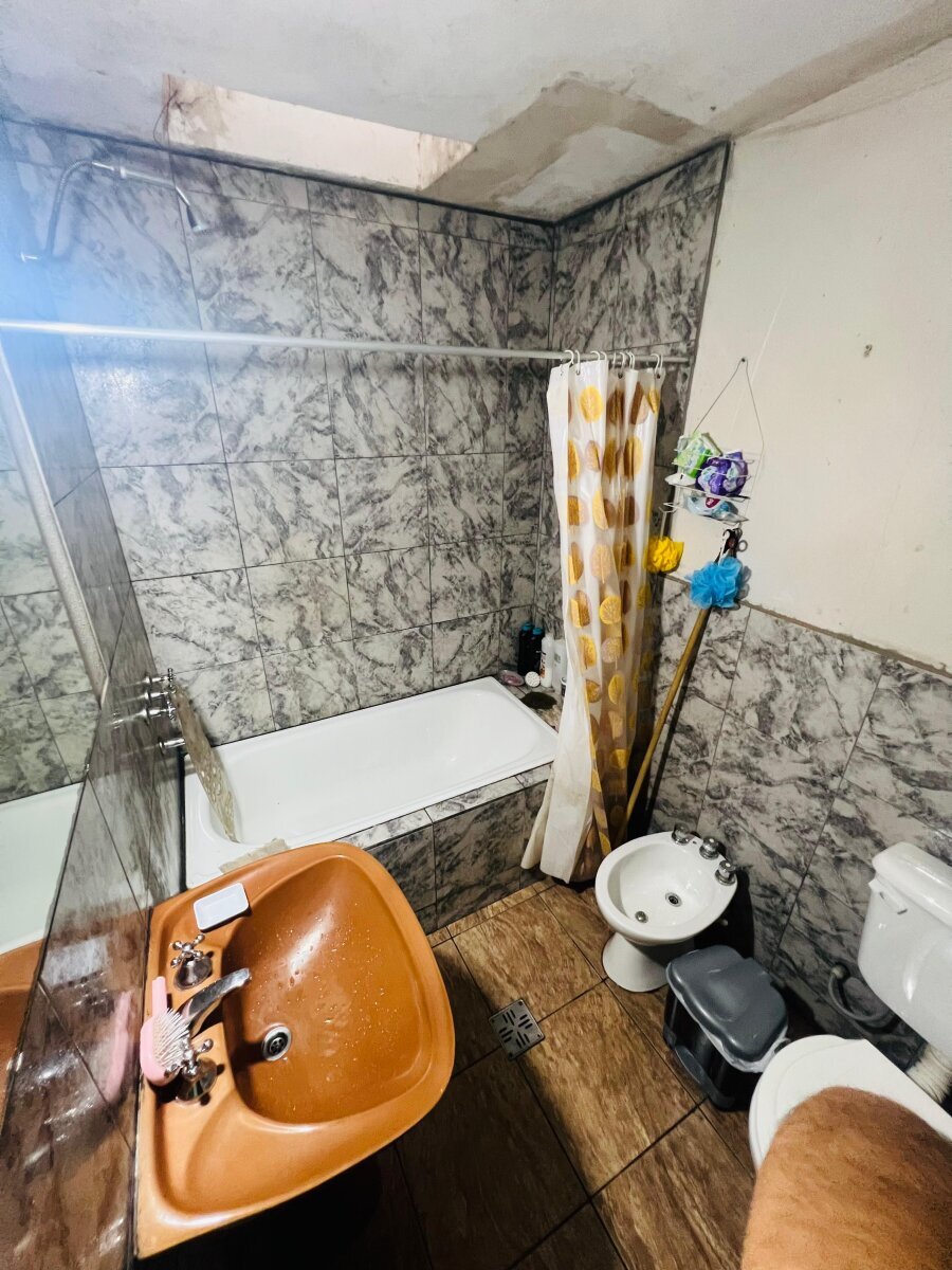 002-Oportunidad en Barrio Altamira, Rio Segundo 754 – Ideal inversión o reciclaje - Imagen 2
